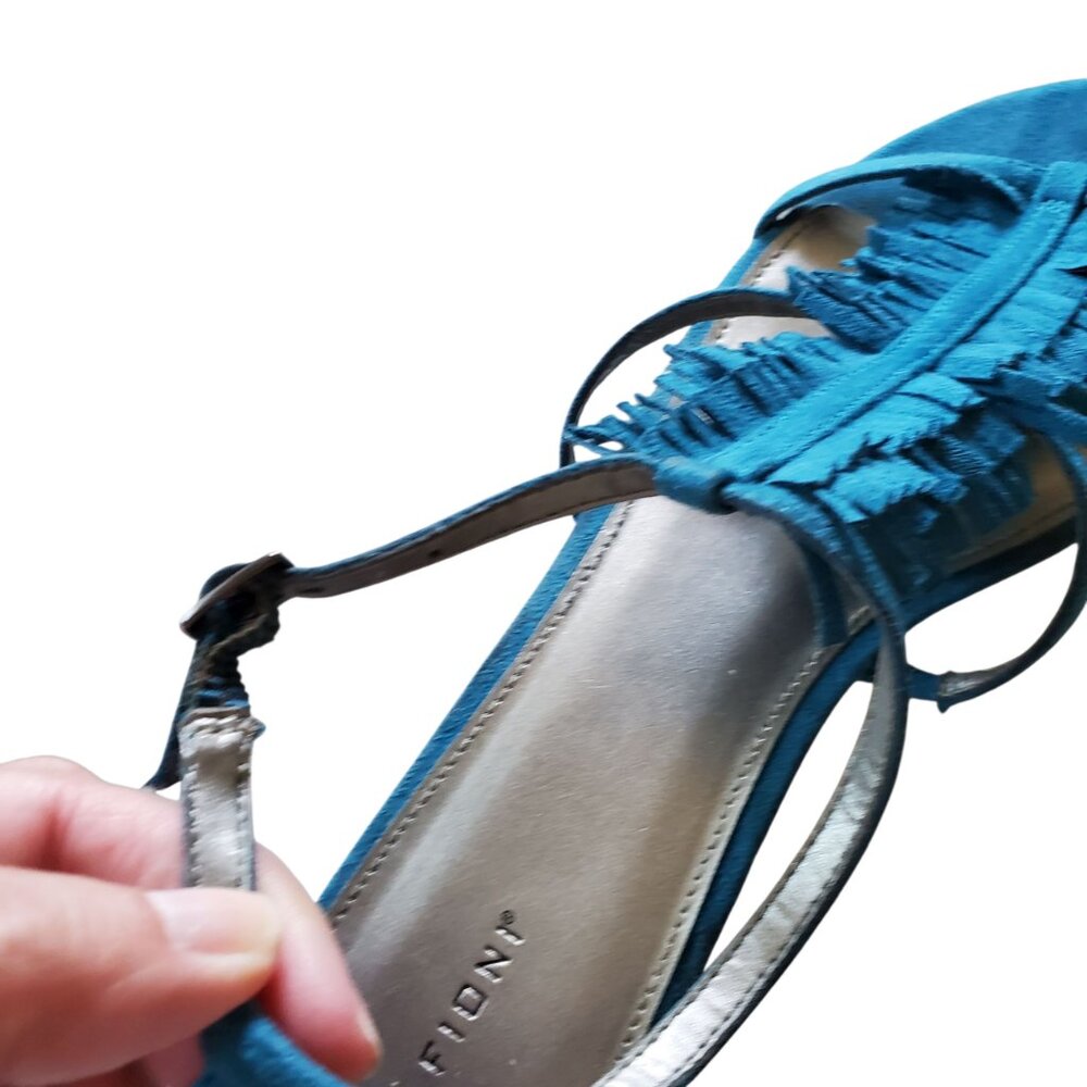 Fioni Turquoise Blue Fringed Sandals Size 9.5 - Picture 6 of 9